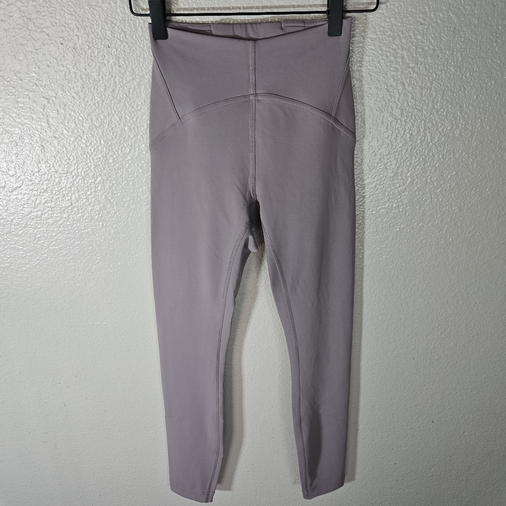 Lululemon InStill High-Rise Tight 25" Size 2